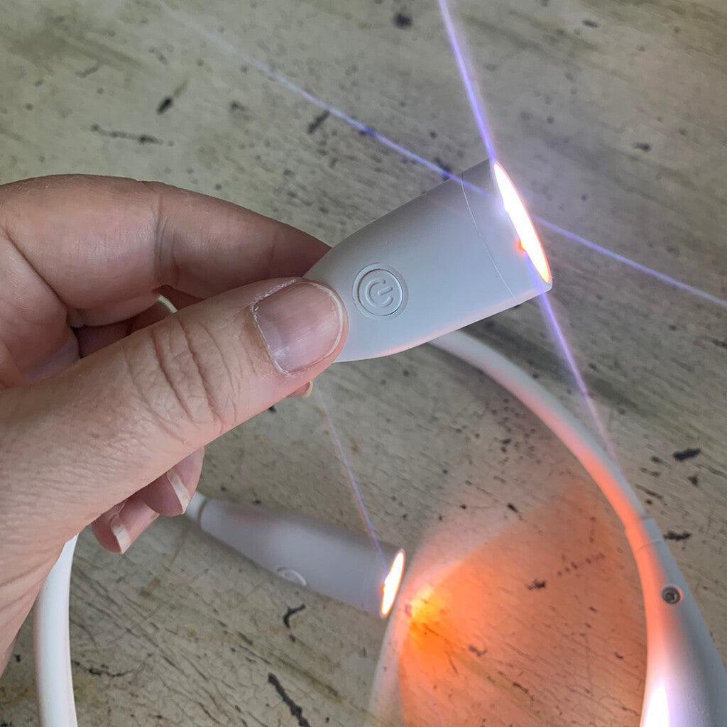 Lumos Knitting Light – See Every Stitch Anywhere
